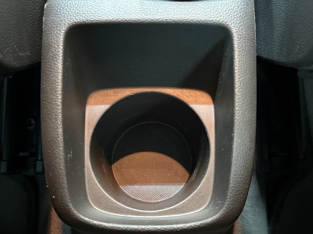 Used 2017 Chevrolet Sonic LT FWD image 27