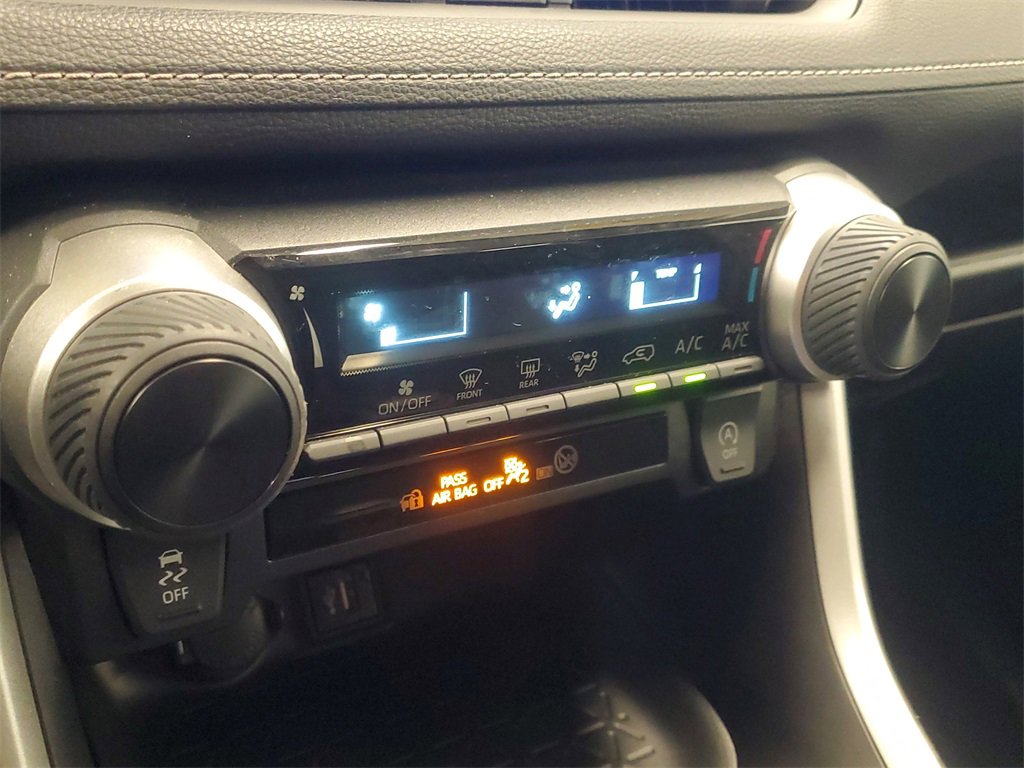 Used 2024 Toyota RAV4 LE image 26