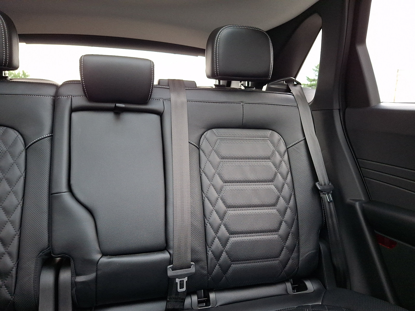 Used 2023 Ford Escape SE w/ PHEV Premium Package FWD image 20