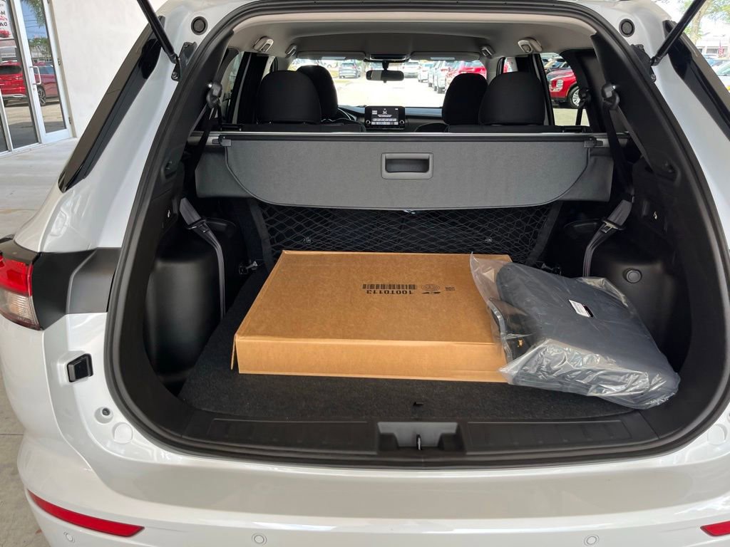 Used 2024 Mitsubishi Outlander ES image 28