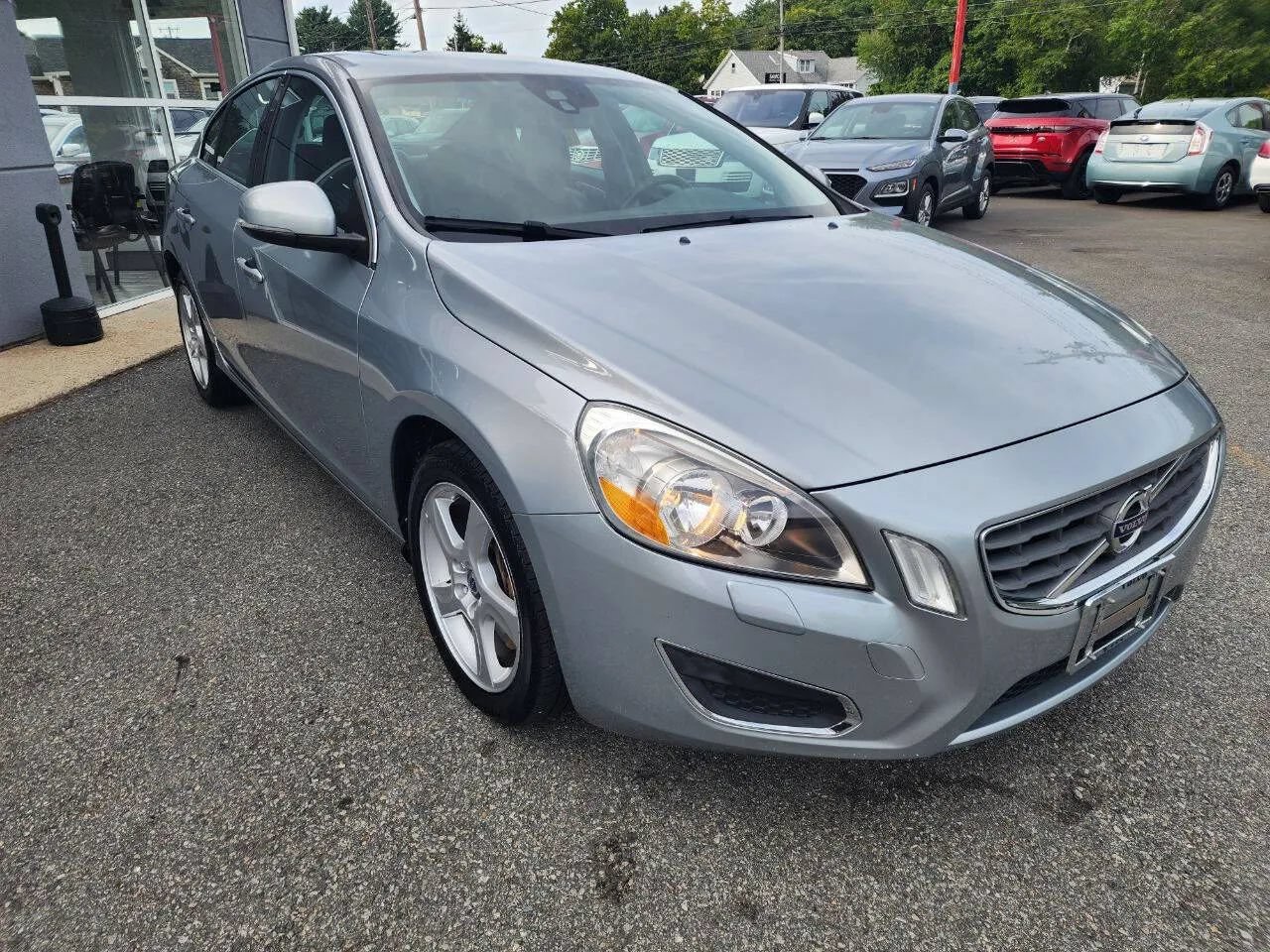 Used 2013 Volvo S60 T5 FWD image 3
