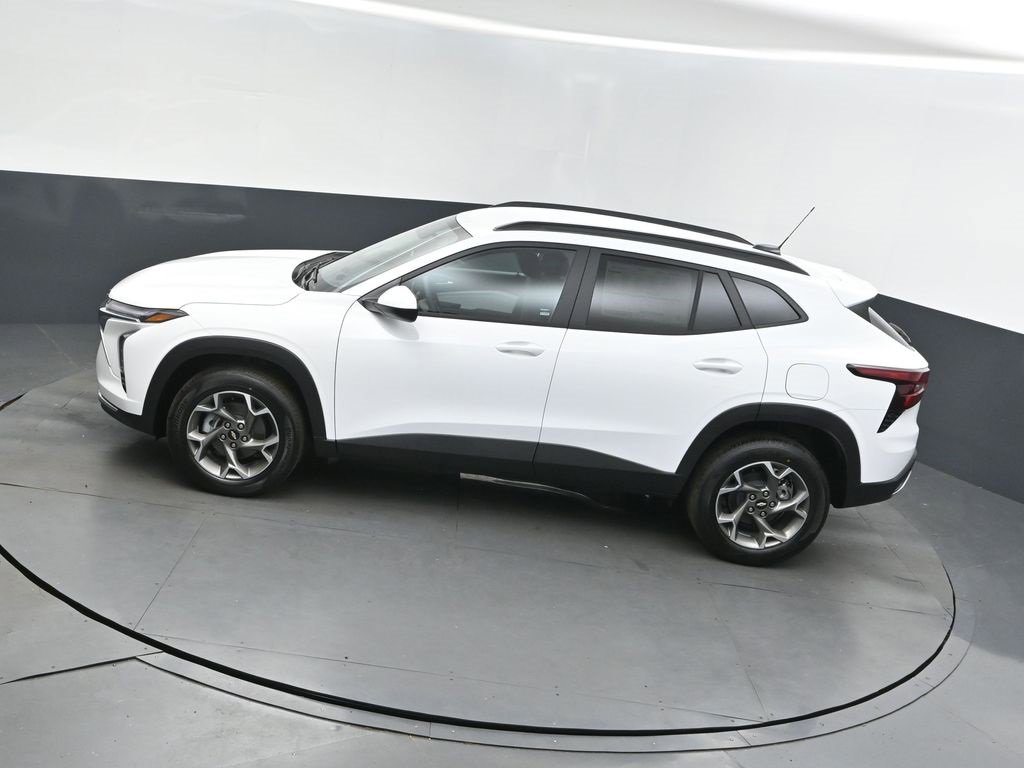 New 2026 Chevrolet Trax LT image 32