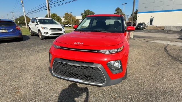 Used 2022 Kia Soul S FWD image 3