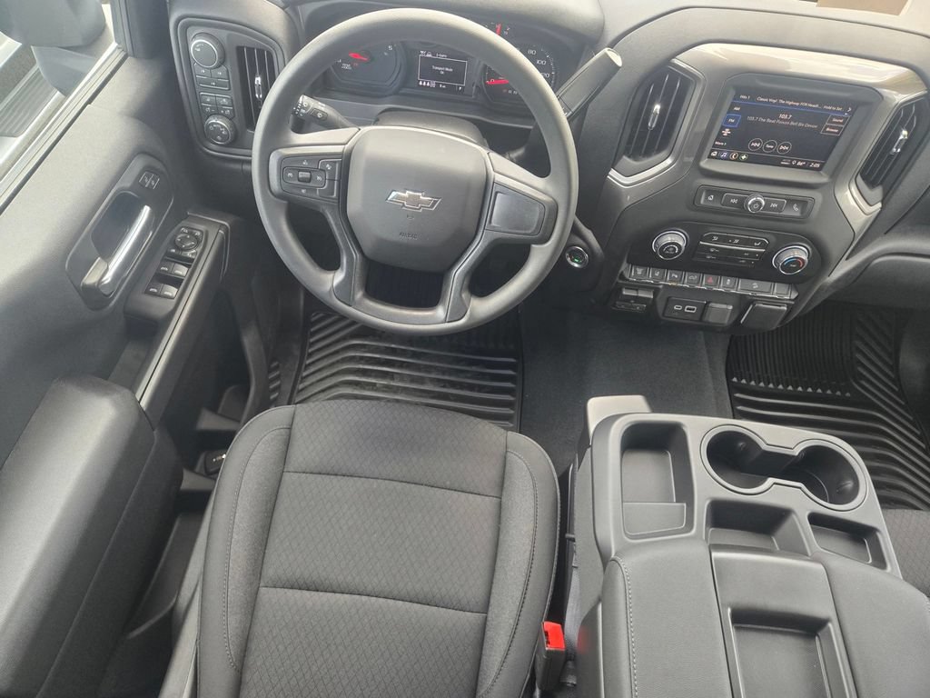 New 2026 Chevrolet Silverado 2500 Custom w/ Custom Value Package AWD/4WD image 9