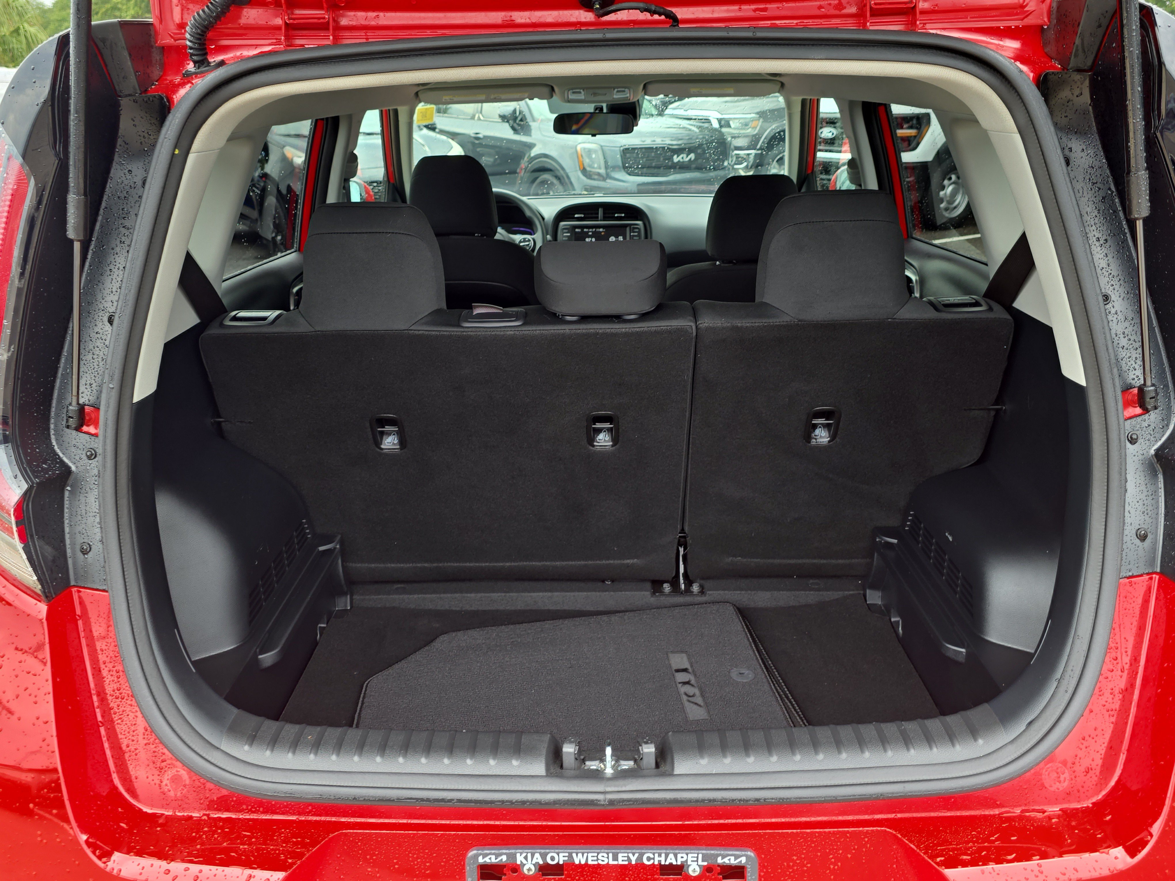 Certified 2025 Kia Soul LX FWD image 10