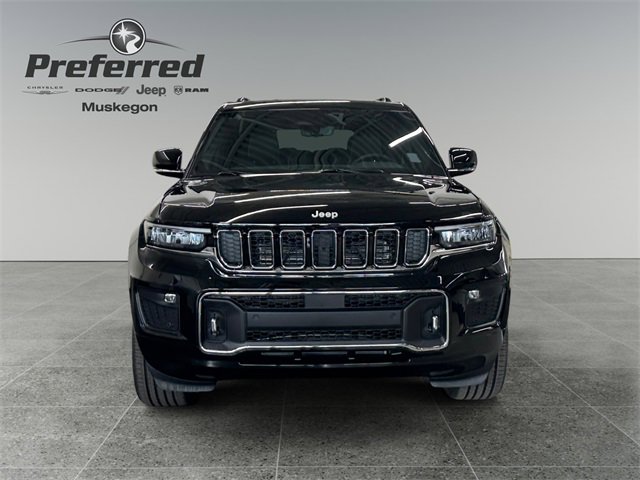 New 2025 Jeep Grand Cherokee L Overland w/ Luxury Tech Group IV image 4