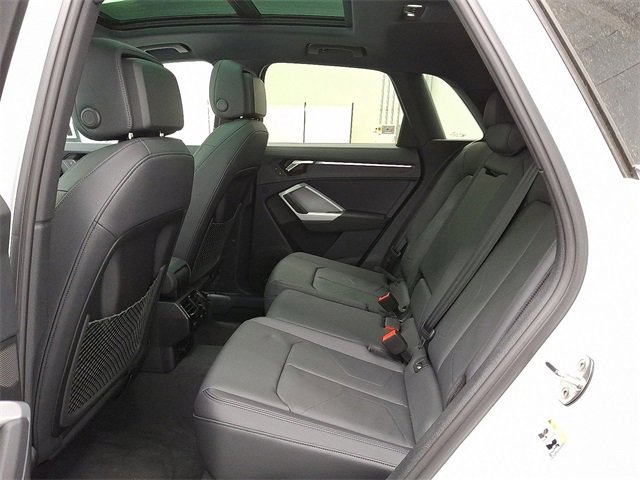 New 2025 Audi Q3 2.0T Premium Plus w/ Premium Plus Package image 6