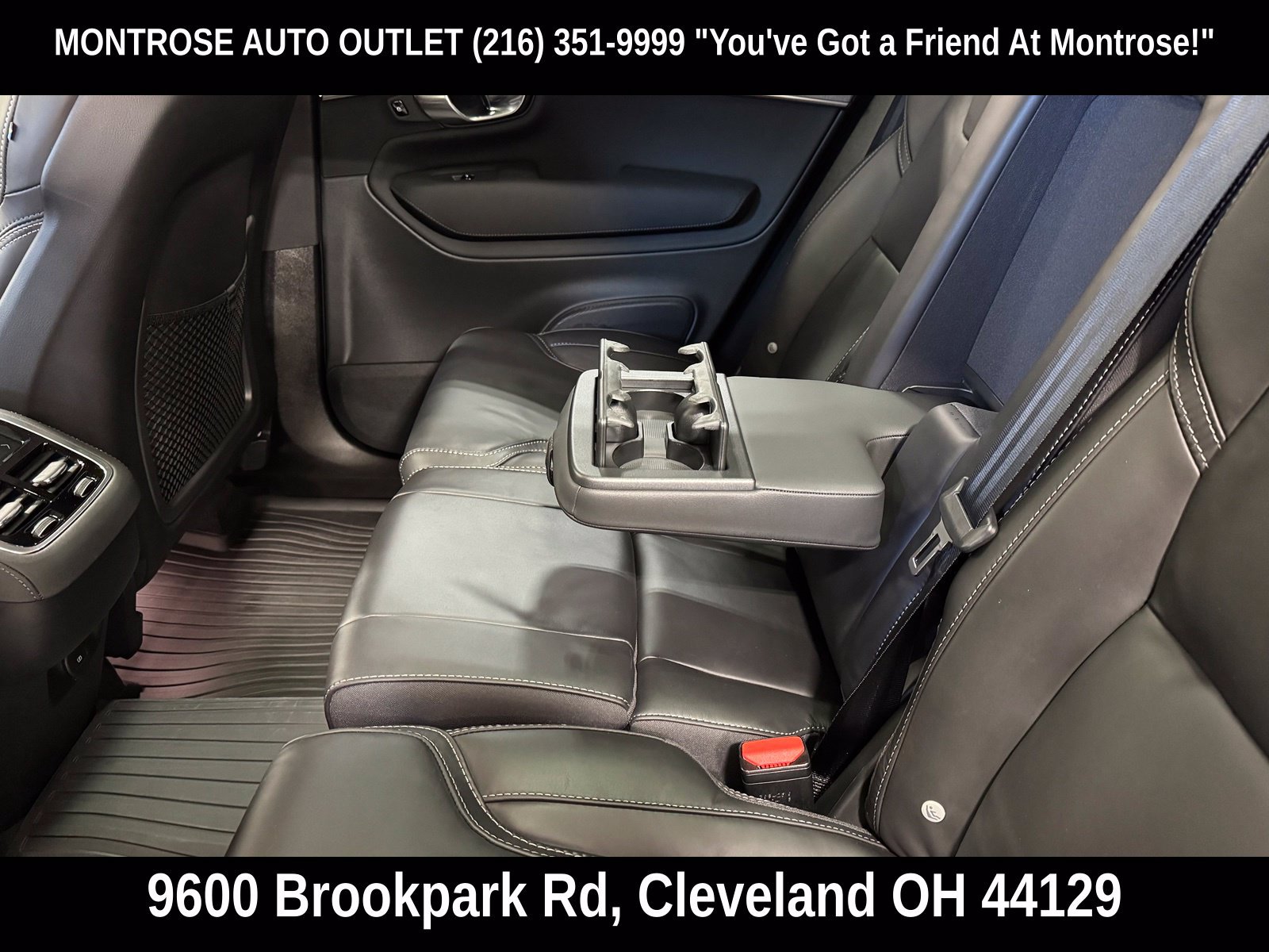 Certified 2025 Volvo XC90 B6 Ultra w/ Protection Package Premier AWD/4WD image 41
