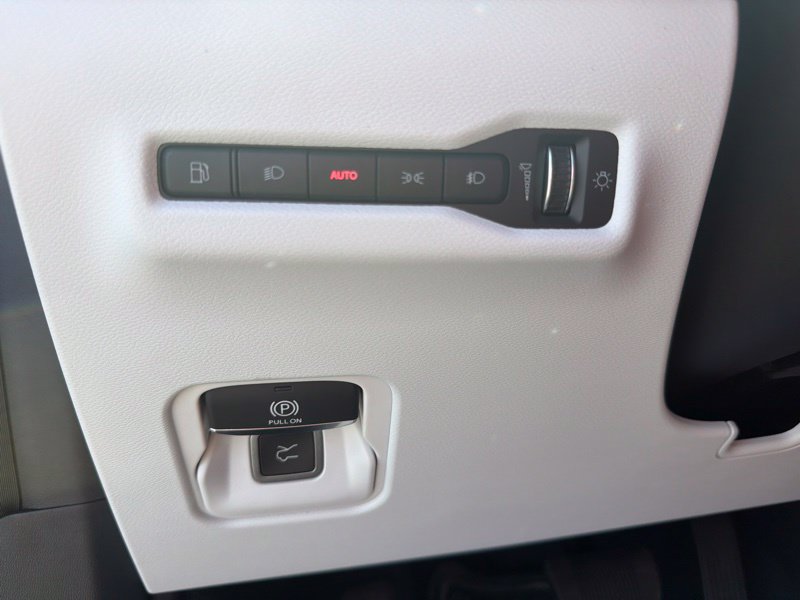 New 2026 Jeep Cherokee Laredo AWD/4WD image 25