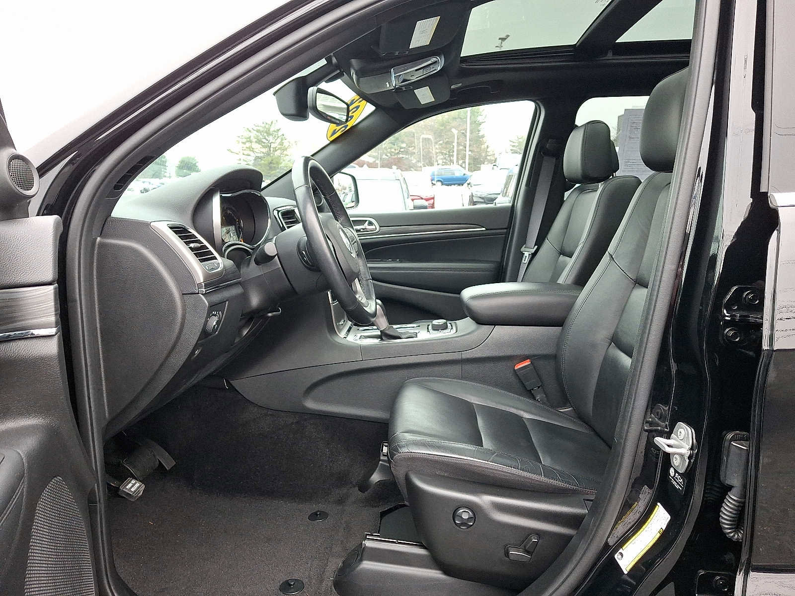 Used 2022 Jeep Grand Cherokee Limited image 13
