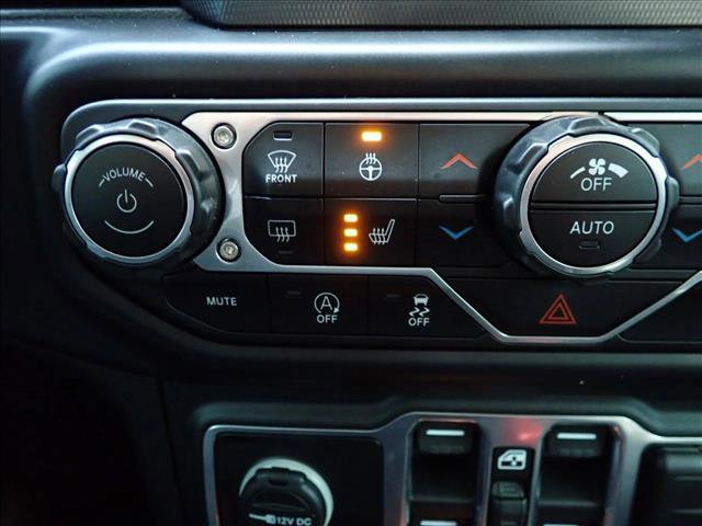 Used 2020 Jeep Gladiator Sport w/ Quick Order Package 24S AWD/4WD image 17