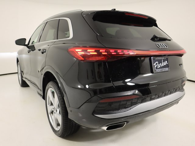 New 2026 Audi Q5 Premium Plus AWD/4WD image 3