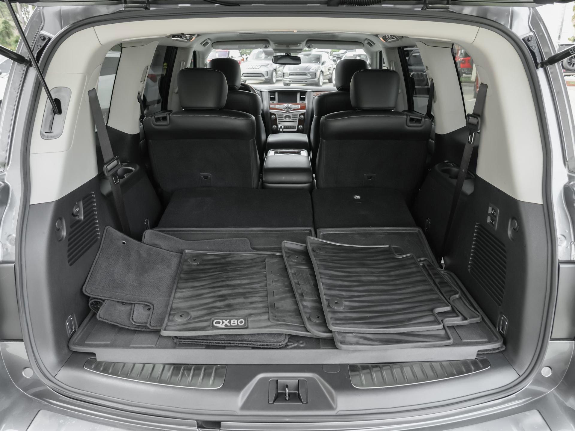 Certified 2019 INFINITI QX80 Luxe w/ All-Season Package RWD image 43