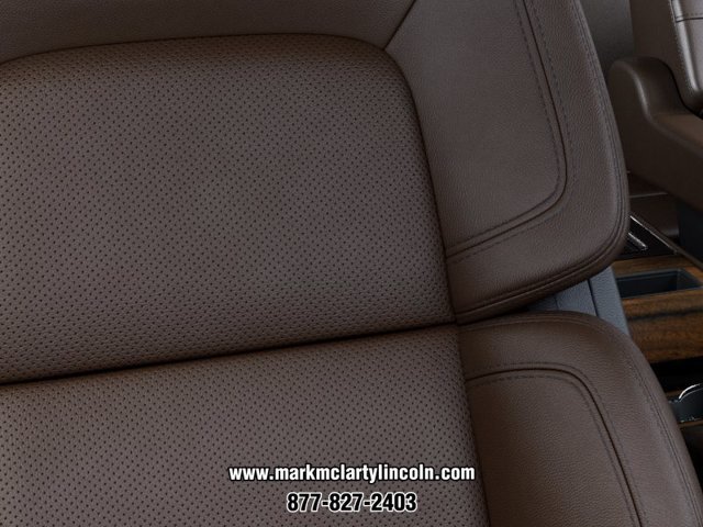 New 2027 Lincoln Aviator Reserve AWD/4WD image 16