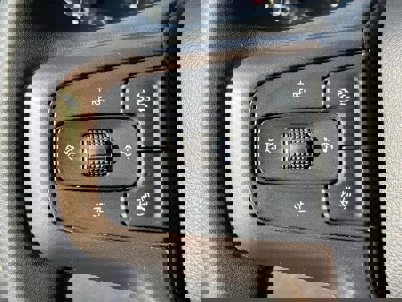 Used 2023 Chevrolet Silverado 3500 High Country image 17