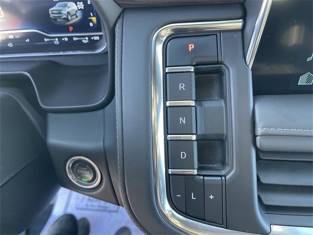 Used 2024 Chevrolet Tahoe Z71 w/ Luxury Package image 19