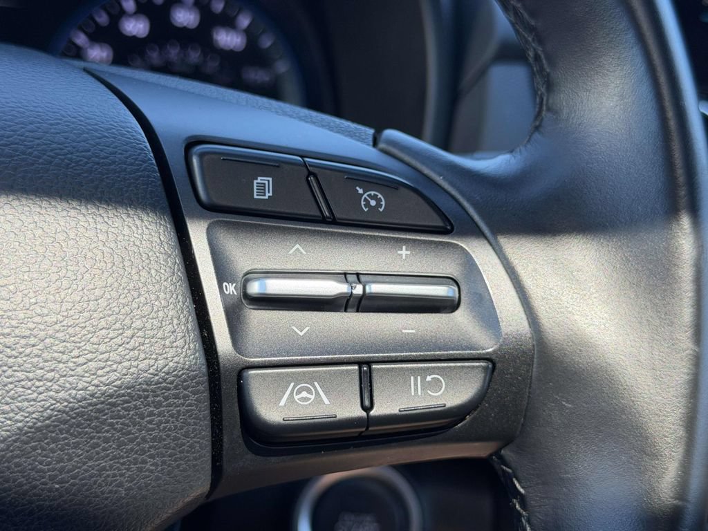 Certified 2023 Hyundai Kona SEL w/ Convenience Package AWD/4WD image 25