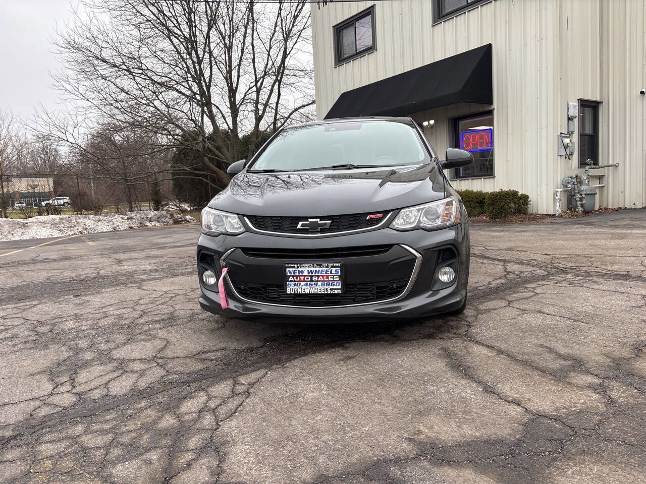 Used 2019 Chevrolet Sonic LT w/ LPO, Performance Package FWD image 8