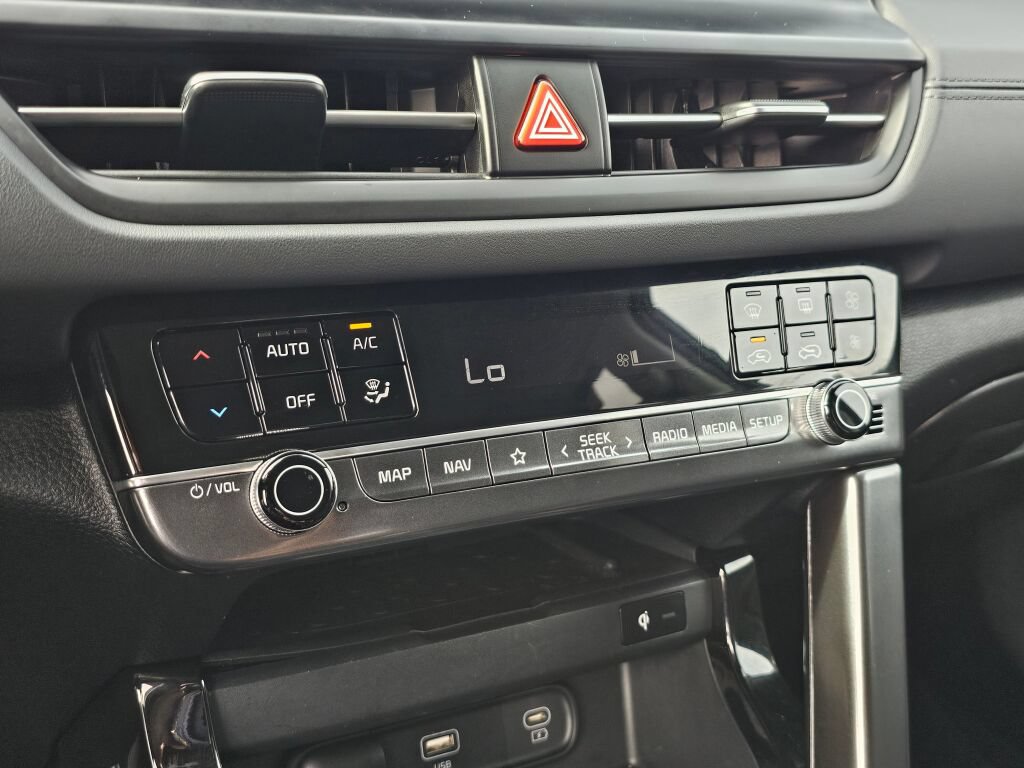 Certified 2024 Kia Seltos SX AWD/4WD image 15