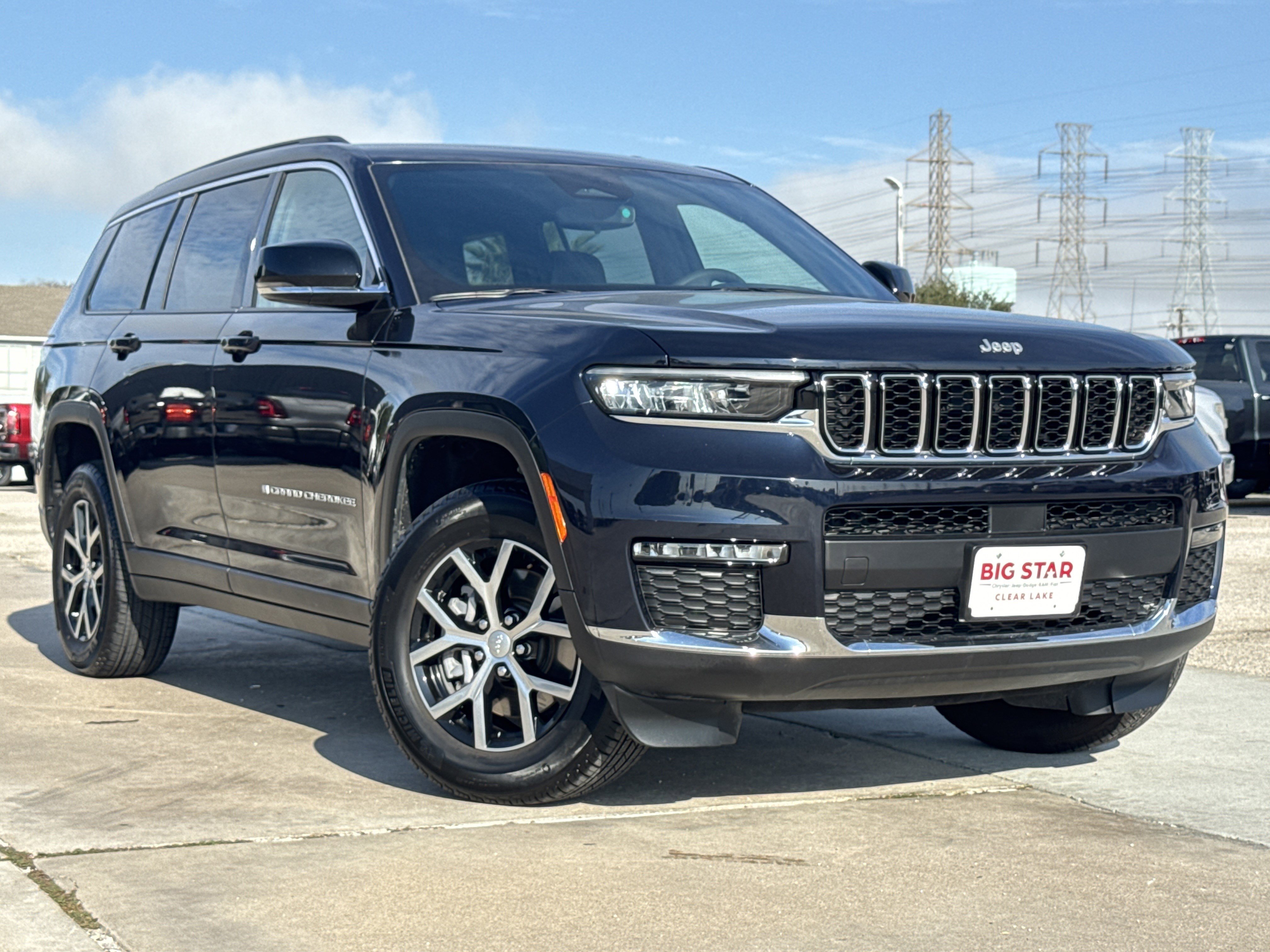Used 2024 Jeep Grand Cherokee L Limited image 2