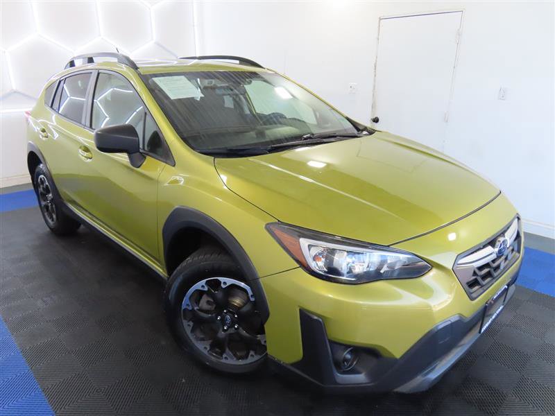 Used 2022 Subaru Crosstrek 2.0i image 5