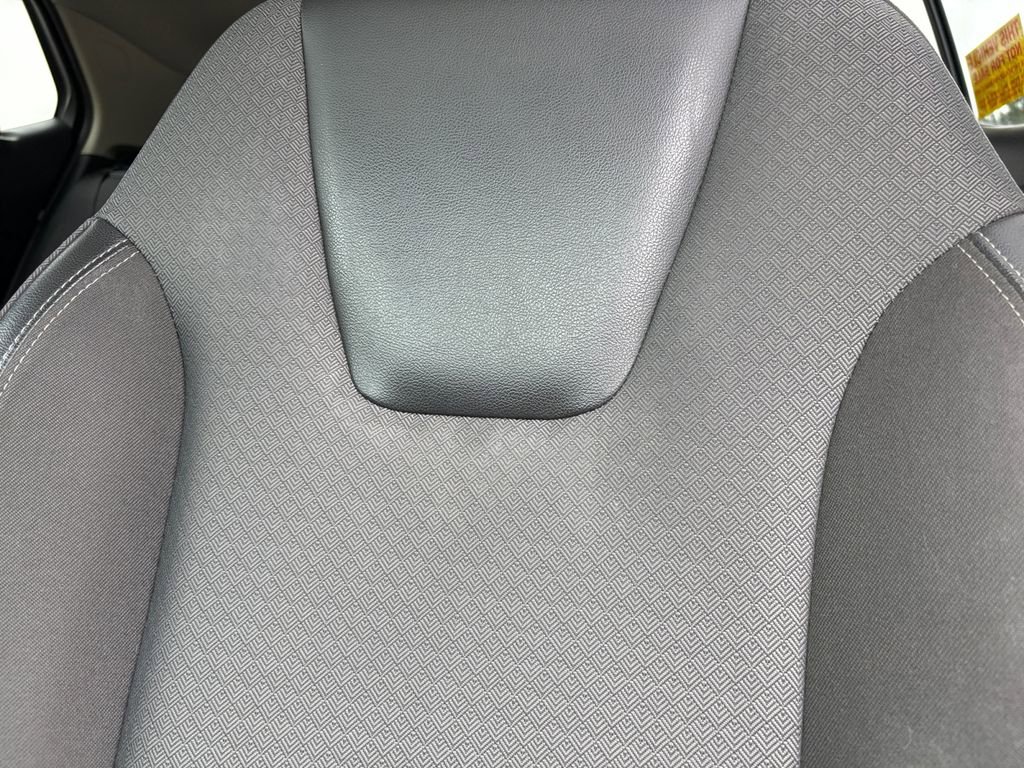 Used 2022 Buick Encore GX Select FWD image 11
