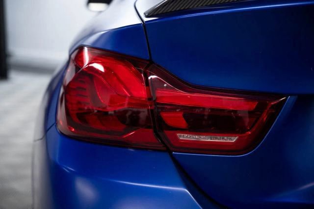 Used 2019 BMW M4 CS image 15