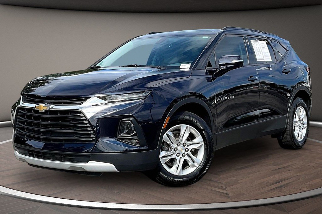 Used 2020 Chevrolet Blazer LT FWD image 3