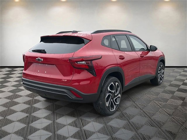 New 2026 Chevrolet Trax RS w/ Sunroof Package image 5