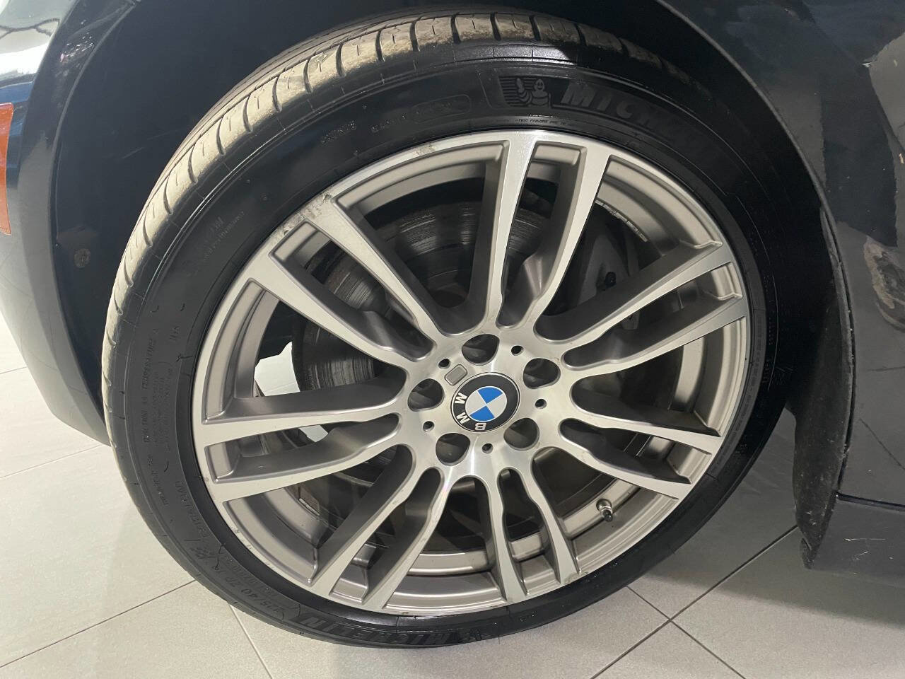 Used 2017 BMW 340i xDrive Sedan image 10
