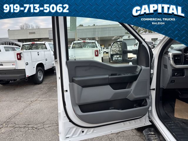 New 2026 Ford F350 XL w/ XL Chrome Package image 21