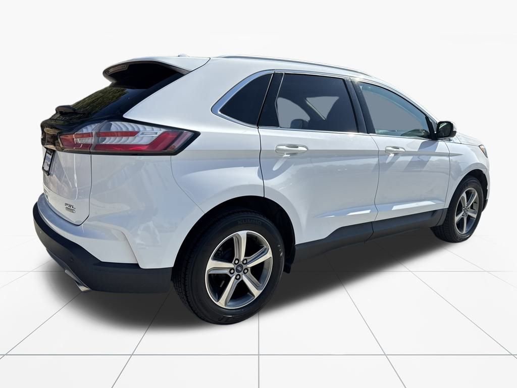 Used 2019 Ford Edge SEL w/ Equipment Group 201A image 9