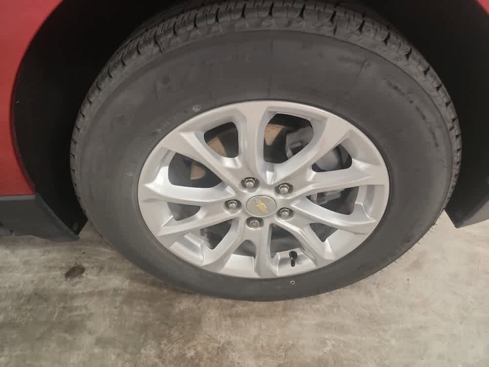 Used 2019 Chevrolet Equinox LT FWD image 19