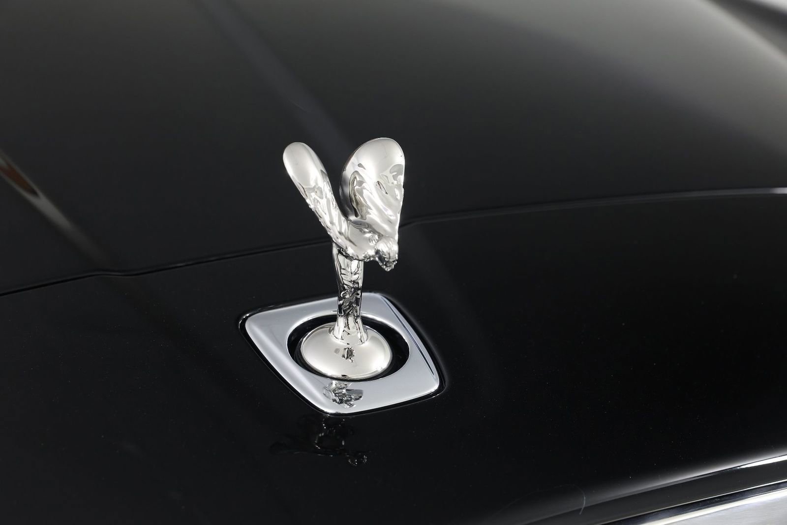 New 2026 Rolls-Royce Cullinan AWD/4WD image 31