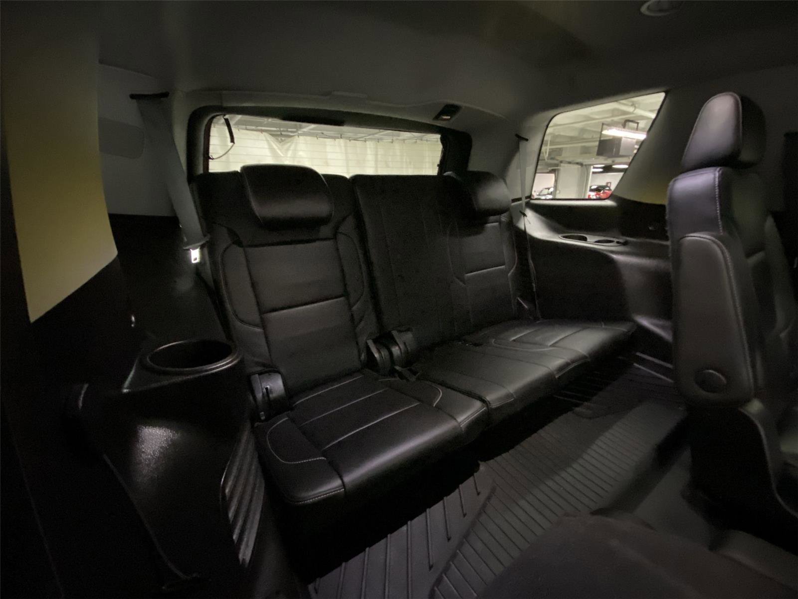 Used 2019 GMC Yukon SLT w/ Graphite Performance Edition image 30