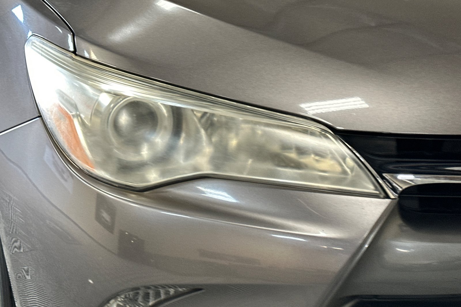 Used 2017 Toyota Camry LE FWD image 40