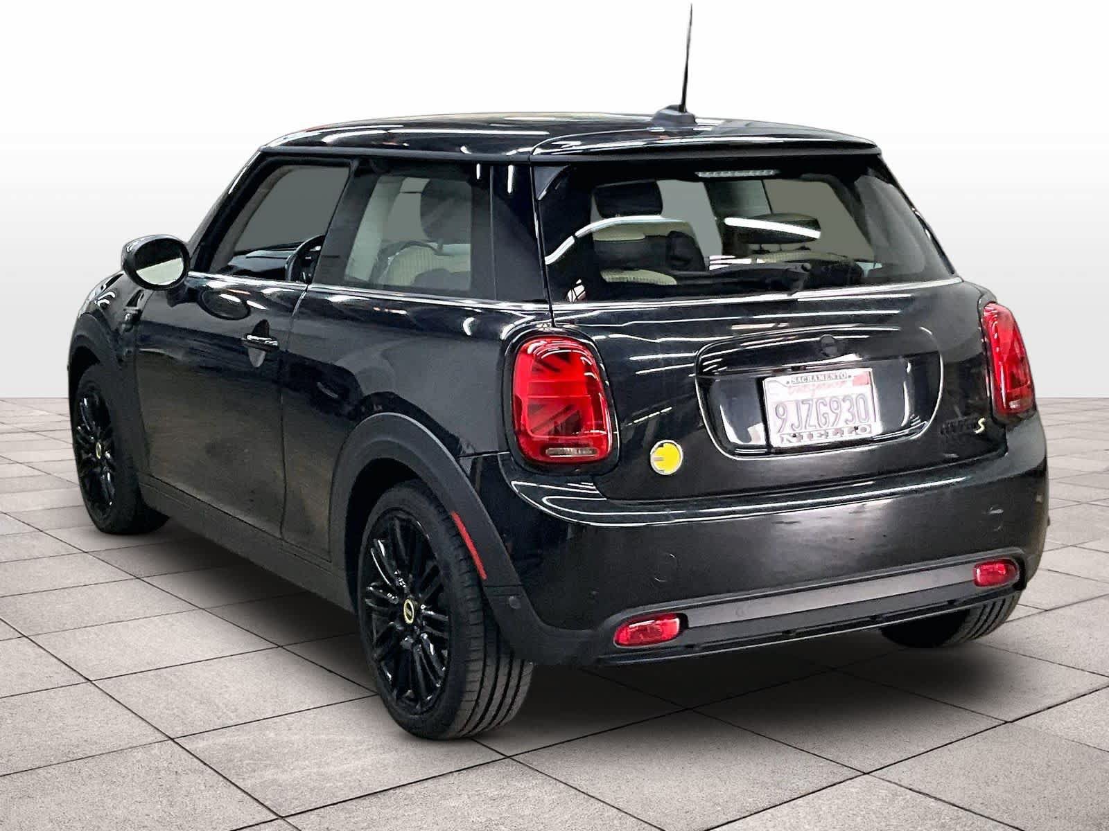 Used 2024 MINI Cooper SE FWD image 14