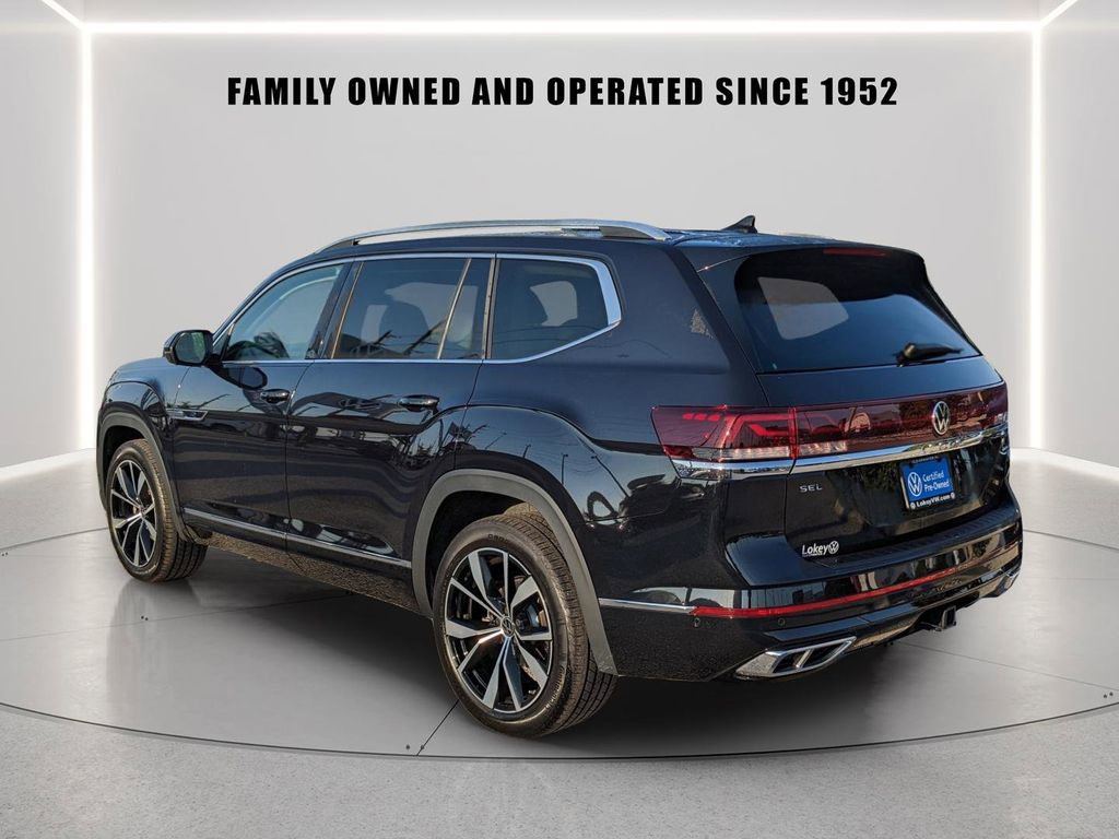 Used 2025 Volkswagen Atlas SEL Premium R-Line image 3