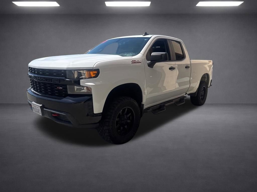 Used 2019 Chevrolet Silverado 1500 Custom Trail Boss w/ Custom Convenience Package AWD/4WD image 2
