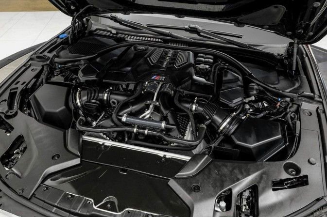 Used 2023 BMW M5 w/ Executive Package AWD/4WD image 9