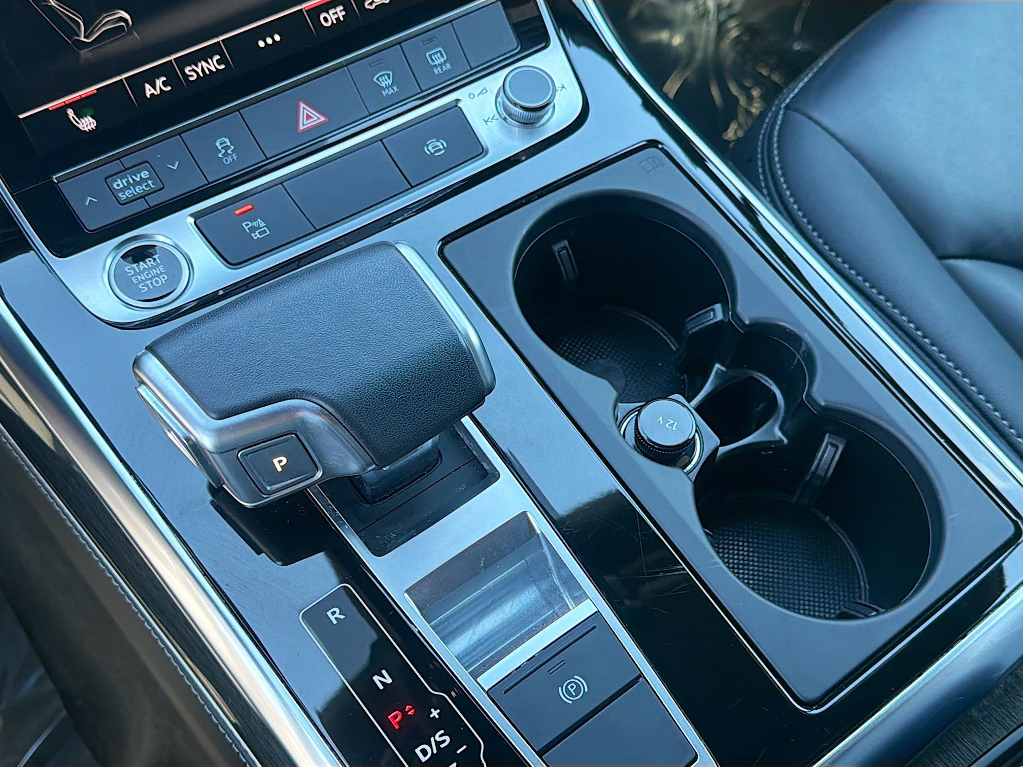 Used 2025 Audi Q7 3.0T Premium Plus image 30