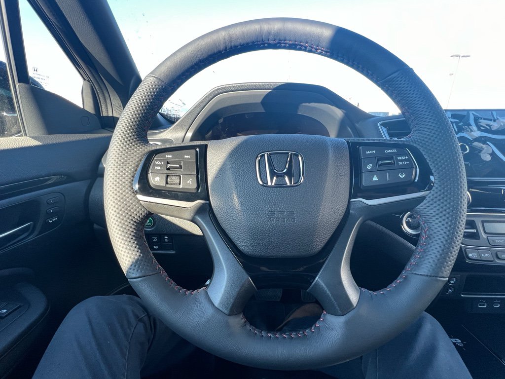 New 2026 Honda Ridgeline Black Edition image 21