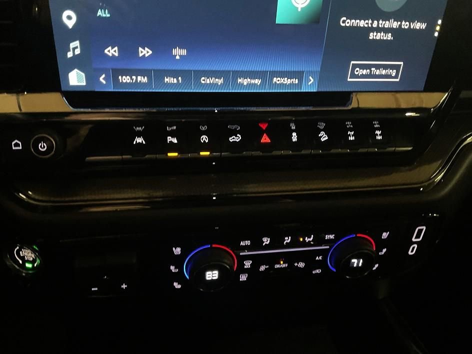 Used 2025 Chevrolet Silverado 1500 ZR2 w/ Dark Appearance Package image 31