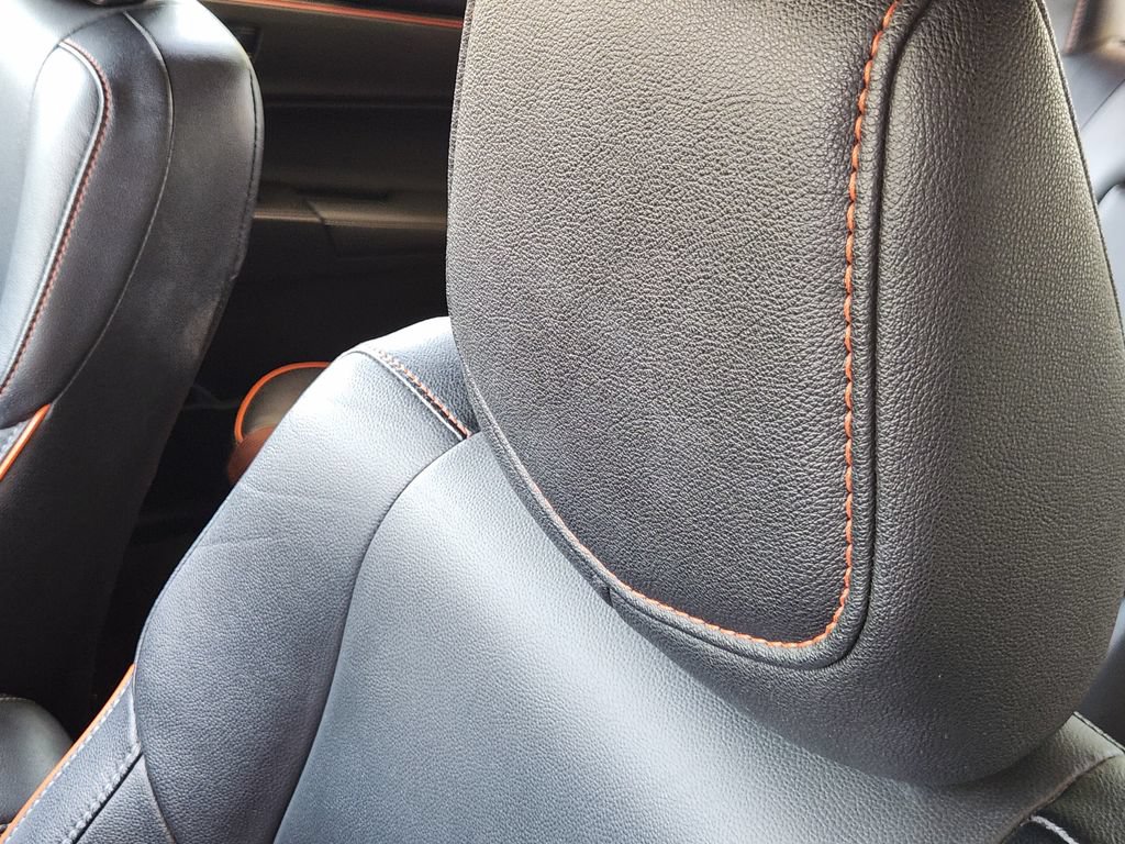 Used 2017 Toyota Corolla SE w/ Carpet Mat Package (TMS) FWD image 15