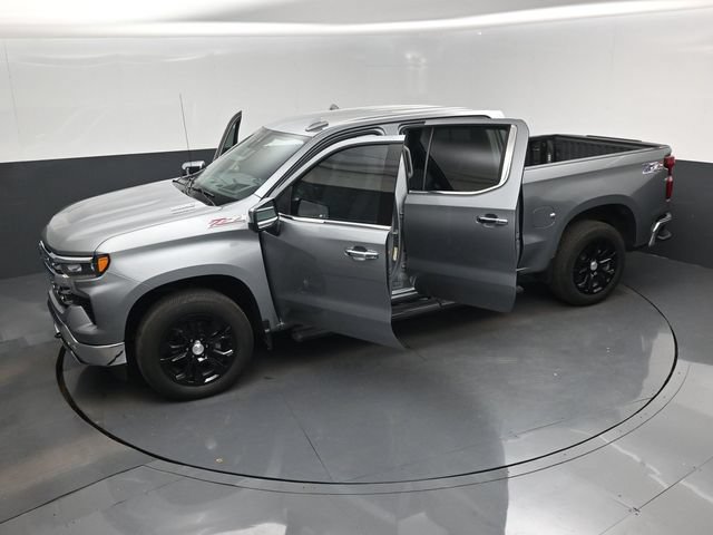 Used 2023 Chevrolet Silverado 1500 LTZ w/ Technology Package AWD/4WD image 20