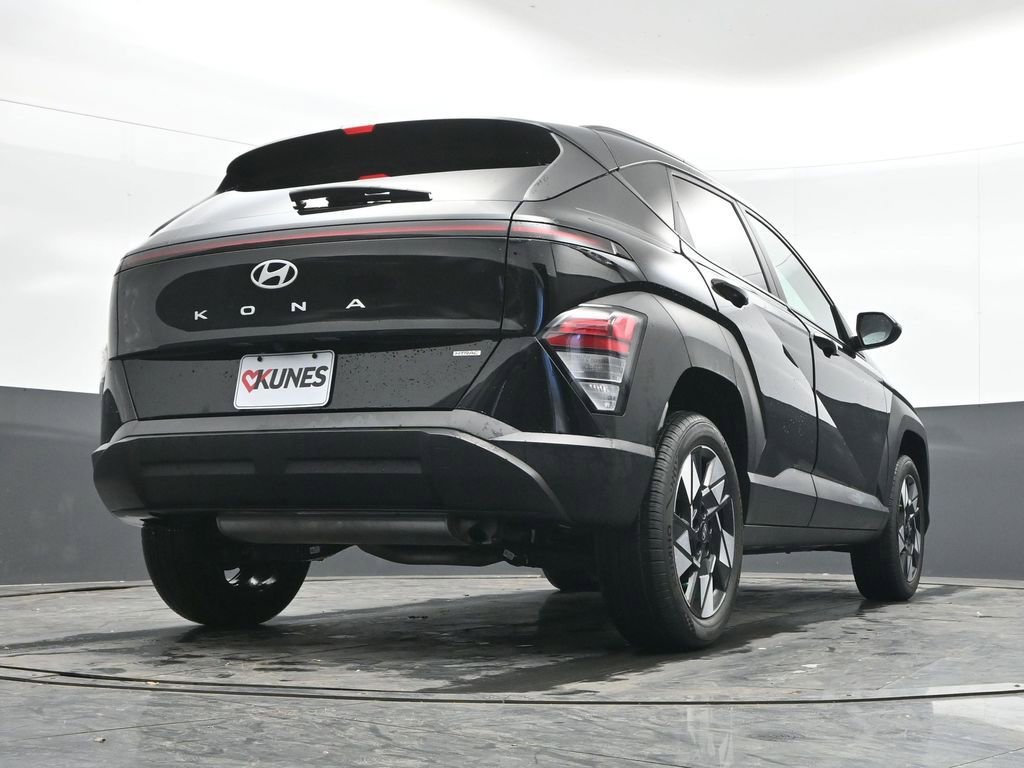 Used 2024 Hyundai Kona SEL AWD/4WD image 40