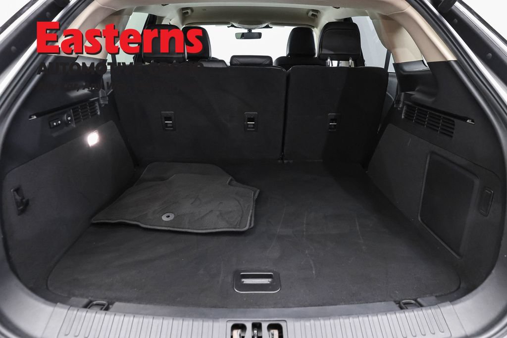 Used 2022 Lincoln Nautilus FWD image 11