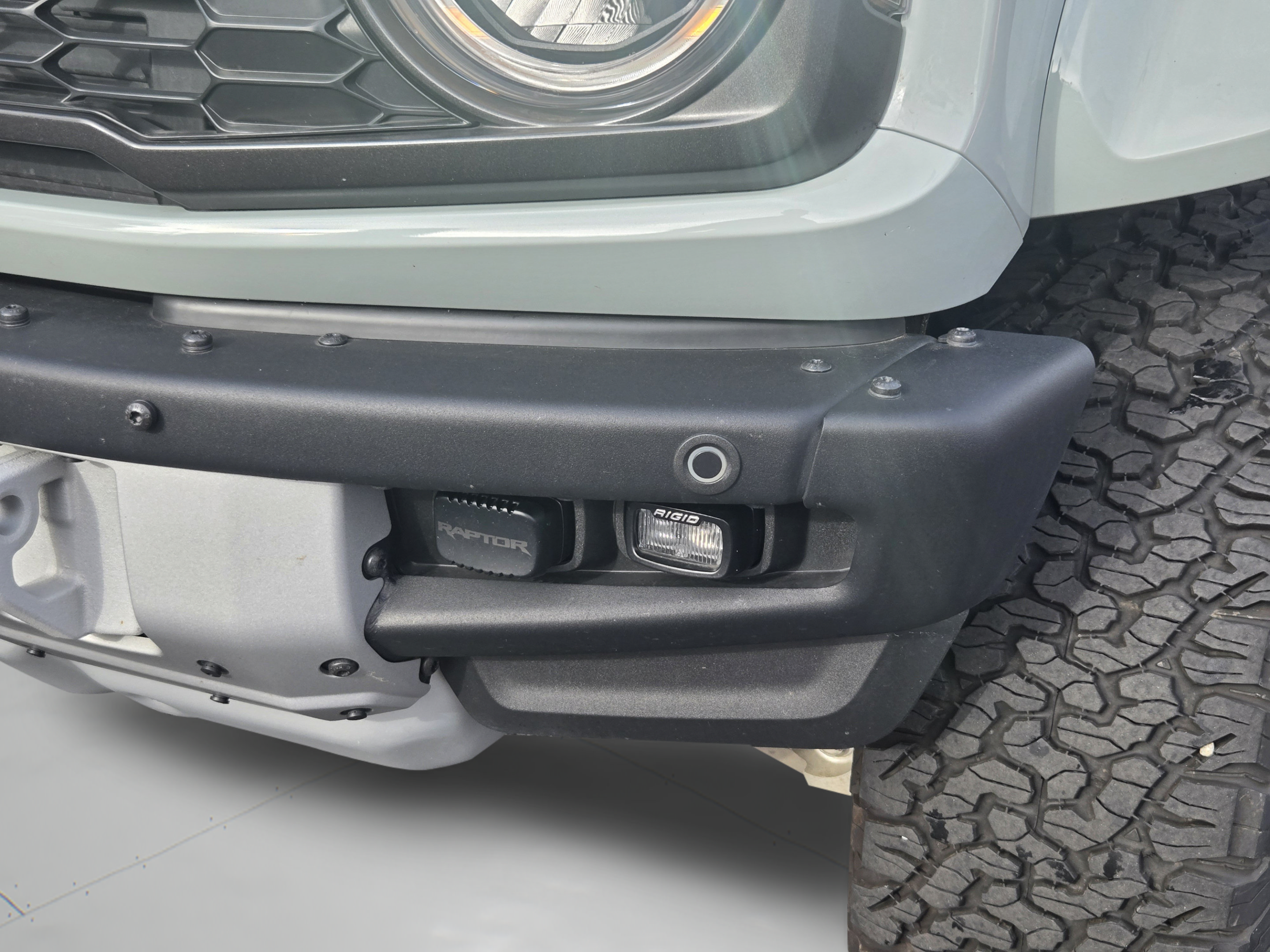 Used 2024 Ford Bronco Raptor w/ Interior Carbon Fiber Pack 6 AWD/4WD image 11