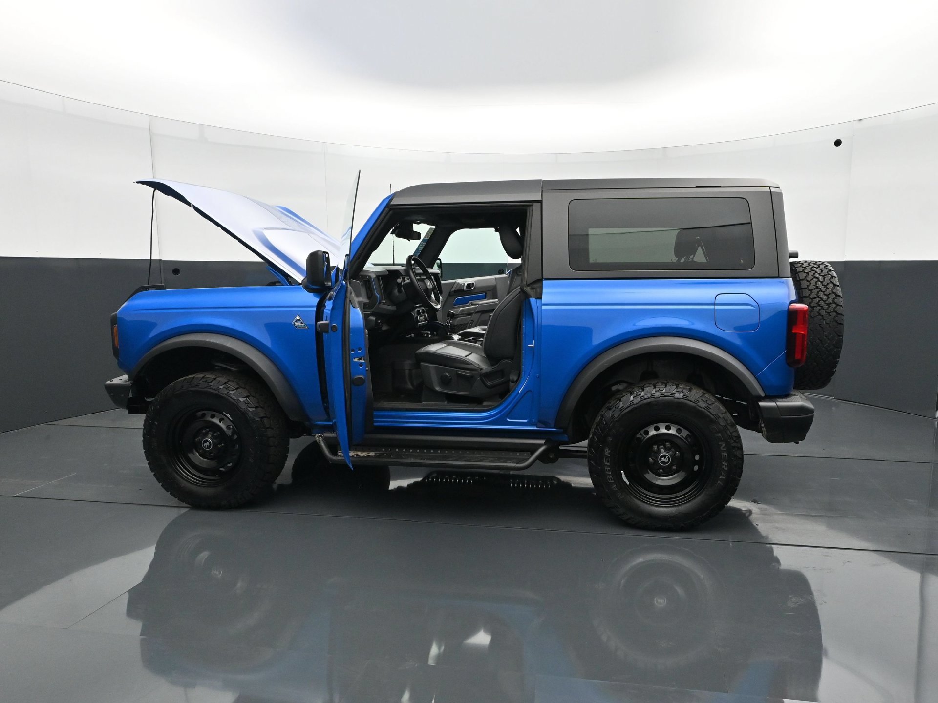 Used 2021 Ford Bronco Black Diamond AWD/4WD image 29