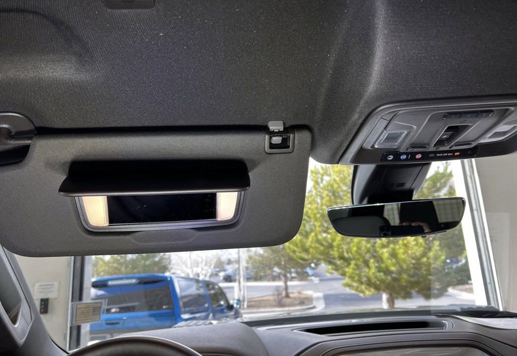 Used 2023 Chevrolet Silverado 2500 LTZ w/ LTZ Convenience Package image 38